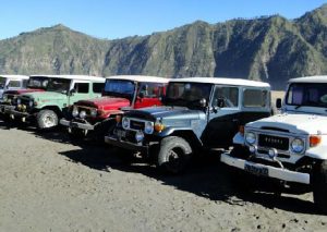 Sewa Hardtop dan Jeep Bromo