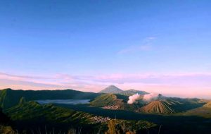 Paket Wisata Rogo Wulan Gunung Bromo Paket Wisata Rogo Wulan Gunung Bromo